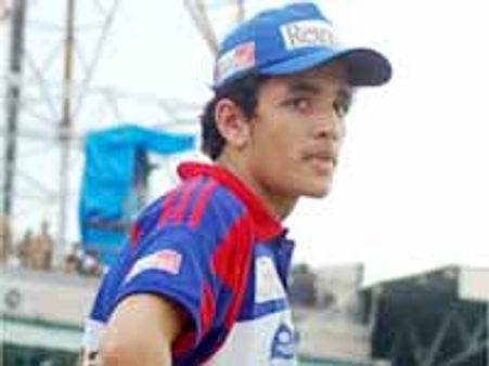 ఆస్ట్రేలియాలో తారకరత్న, అఖిల్ క్రికెట్ శిక్షణ