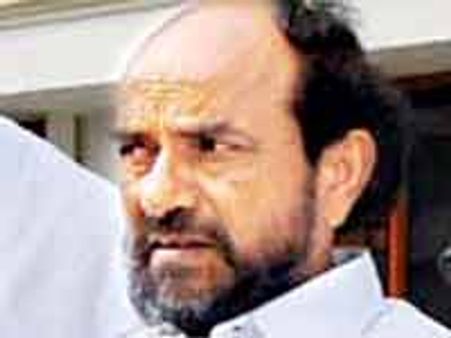 ఆర్ కృష్ణయ్య ఆమరణ నిరాహార దీక్ష ప్రారంభం