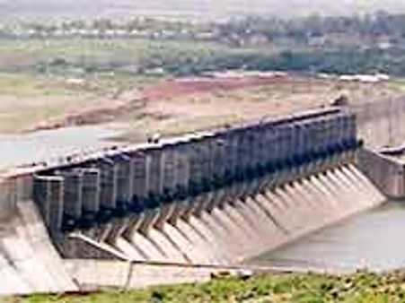 కర్నాటక ప్రాజెక్టు ఆల్మట్టిపై ఆంధ్రప్రదేశ్ కు చుక్కెదురు