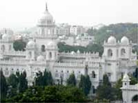 బయ్యారం మైన్స్ అక్రమాలపై అసెంబ్లీలో దుమారం