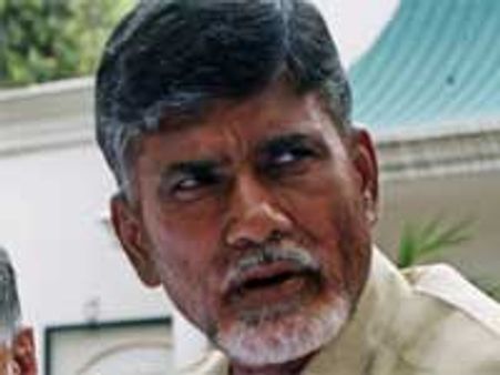 మొండికేసిన చంద్రబాబు: ఐటిఐ కళాశాలలోనే నిద్ర