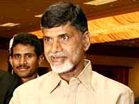 ఏన్నో అంశాలు: చంద్రబాబు గేమ్ ప్లాన్ పారదేమో!