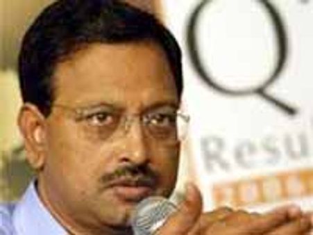 సత్యం కేసు: రామలింగరాజు మినహా ఐదుగురికి బెయిల్