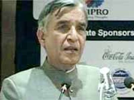 బాబ్లీపై చేతులెత్తేసిన కేంద్రం: సుప్రీం తేల్చాలన్న బన్సల్