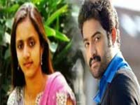 లక్ష్మి ప్రణతి స్పెషల్ వెడ్డింగ్ శారీ