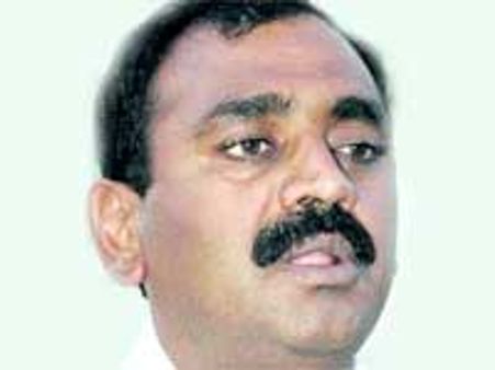 నేను ఆస్ధికుడినే: టిటిడి మాజీ చైర్మన్ కరుణాకర్ రెడ్డి