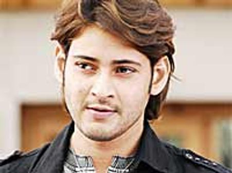 పెద్దల ఎమ్మార్ ప్రాపర్టీస్ గుట్టు విప్పిన ఈనాడు డైలీ