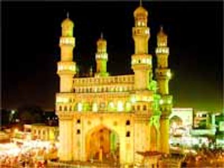 తుపాకి మిస్ ఫైర్ తో హైదరాబాదులోని కానిస్టేబుల్ మృతి