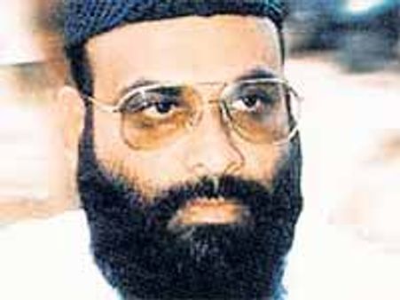 బెంగళూర్ పేలుళ్ల కేసులో పిడిపి నేత మదానీ అరెస్టు