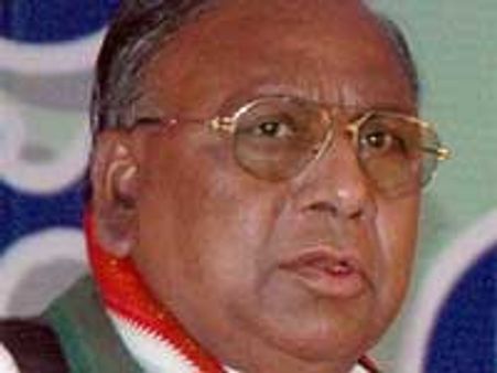 గాలి బ్రదర్స్ కు వైయస్సార్ బాసట: వి హనుమంతరావు