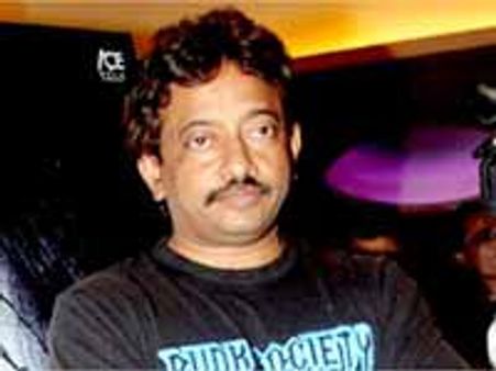 రామ్ గోపాల్ వర్మకు చంపేస్తామని బెదిరింపు కాల్స్