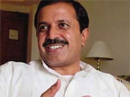 గ్రూప్ వన్ పై ముఖ్యమంత్రి రోశయ్యకు మధు యాష్కీ హెచ్చరిక