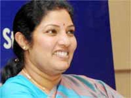 వికె దుగ్గల్ తో కేంద్ర మంత్రి పురంధేశ్వరి భేటీ ఆంతర్యం ఏమిటి?