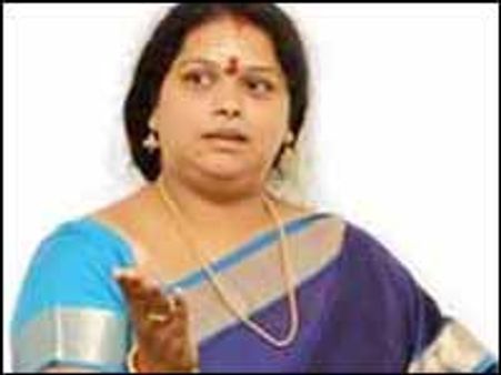 నయనతార పెళ్లికి చెక్: ప్రభుదేవా భార్య రమలత్ మరో పిటిషన్