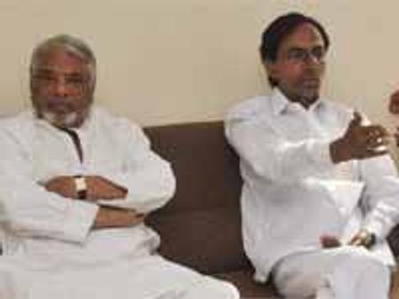 కెసిఆర్, గద్దర్ లకు కాంగ్రెసు తెలంగాణ నేత కేశవరావు సలహాలు