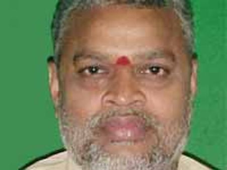 వైఎస్ జగన్మోహన్ రెడ్డి అన్ని కోట్లు ఎలా సంపాదించాడు