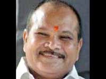 రాయపాటిపై కోటి రూపాయలకు కన్నా లక్ష్మినారాయణ పరువు నష్టం దావా