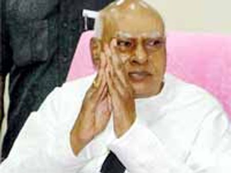 డిసెంబర్ తదుపరి పరిణామాలపై సిఎం ఎదుట పారిశ్రామికవేత్తల టెన్షన్