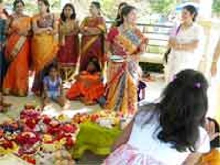 బే ఏరియాలో సద్దుల బతుకమ్మ