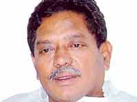 రాజకీయ లబ్ది కోసమే చంద్రబాబు సూక్ష్మ బాట: వట్టి వసంత్ కుమార్