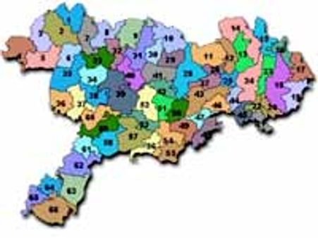 చిత్తూరు జిల్లాలో బస్సు - ఆటో ఢీ: ఆరుగురు మృతి