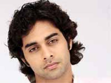 హీరో నవదీప్ కు రూ. 25వేల జరిమానా: కేసు మూసివేత