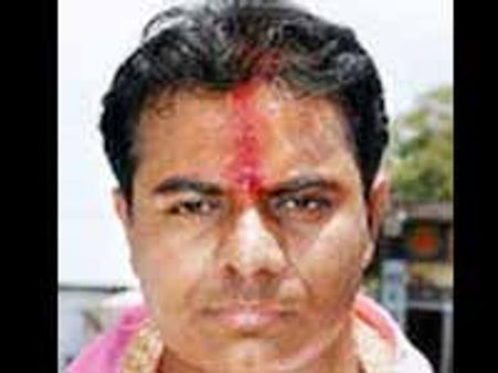 తెలంగాణలోనే వచ్చే శాసనసభ సమావేశాలు: కె తారకరామారావు