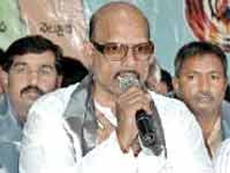 ముఖ్యమంత్రిగా రోశయ్య మార్పు వార్తలు ఉత్తవే: టిజి వెంకటేష్