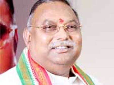 సాక్షి కాంగ్రెసు పత్రిక, స్వతంత్ర పత్రిక కాదు: ఎంపీ రాయపాటి