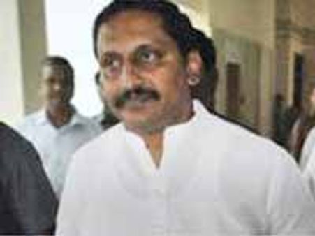 రేపు ఢిల్లీకి కిరణ్ కుమార్ రెడ్డి, మంత్రివర్గం ఏర్పాటు ఎల్లుండి?