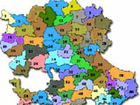 దేవాలయ ప్రాంగణంలోనే భక్తురాలిపై ఆలయ ఉద్యోగుల అత్యాచారం