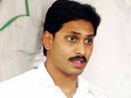 ప్రొఫార్మా ప్రకారం లేనందున జగన్ రాజీనామా ఆమోదించలేదు