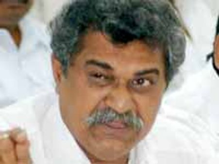 సీనియర్ మంత్రుల తీరుపై మంత్రి మహీధర్ రెడ్డి ఆక్షేపణ