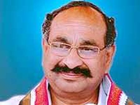 వేరు తెలంగాణతో సోనియాకు శుభాకాంక్షలు తెలిపిన దామోదర్ రెడ్డి