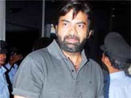 డ్రగ్ మాఫియాతో హీరోలకు లింక్?