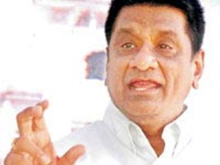 వైయస్ జగన్ వెంట 70 మంది ఎమ్మెల్యేలు వస్తారు: గోనె ప్రకాశరావు