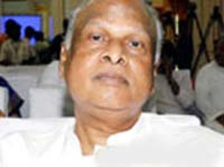 కాంగ్రెసు తెలంగాణ ఎంపీలకు ఇద్దరు సీమాంధ్ర ఎమ్మెల్సీల మద్దతు