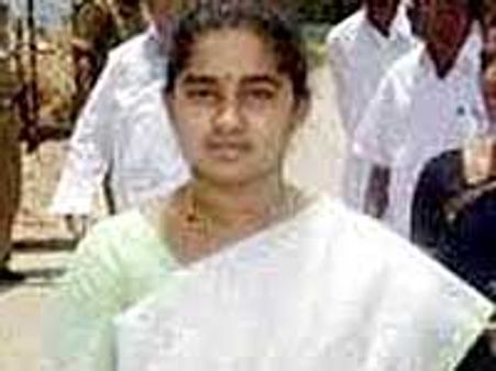 భానుమతి రాజకీయ కోణం?