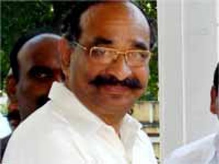 సిఎం రచ్చబండ తెలంగాణలో రచ్చరచ్చ: మాజీమంత్రి రాంరెడ్డి దామోదర రెడ్డి