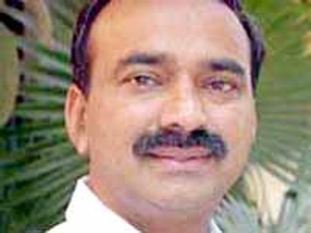 అఖిలపక్షానికి వెళ్లడంపై పార్టీలో నిర్ణయిస్తాం: ఈటెల రాజేందర్