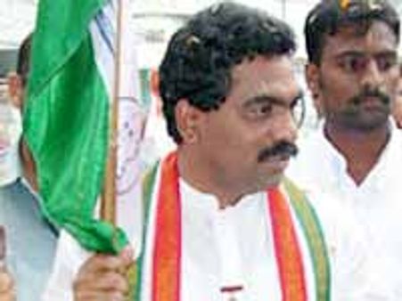 వైయస్ జగన్మోహన్‌ రెడ్డి కాంగ్రెస్ పార్టీలో చేరతాడు: లగడపాటి
