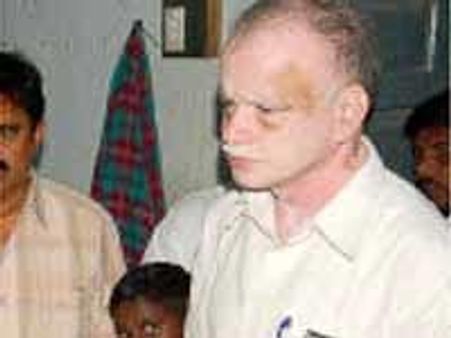 దుమ్ముంటే అసెంబ్లీలో బలపరీక్షకు సిద్ధం కండి: కిరణ్ కుమార్‌కు పిల్లి సవాల్