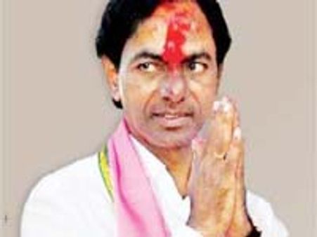 కెసిఆర్ ఆంధ్రుల బిర్యానీ పేడ వ్యాఖ్యలపై సీమాంధ్ర నేతల ఫైర్