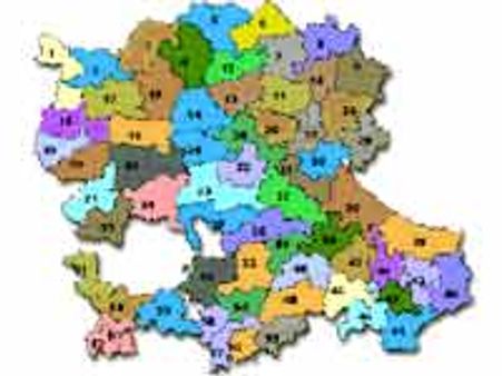 భార్య ప్రియుడి ఇంటి ముందు భర్త ధర్నా, భార్యతో పెళ్లికి డిమాండ్