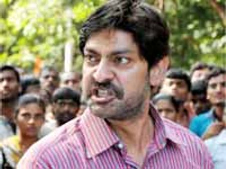 సీమాంధ్ర ఉద్యమ సన్నివేశాలు తొలగించండి: తిరుపతి జెఏసి డిమాండ్