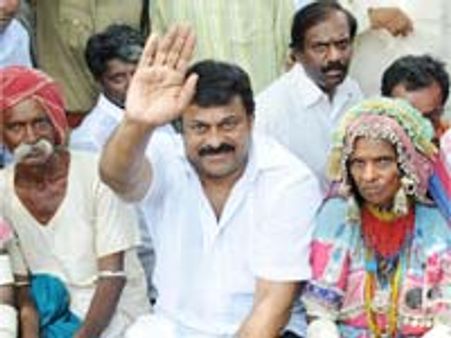 చిరంజీవిపై సుప్రీంకోర్టుకు వెళతా: పార్టీ వ్యవస్థాపకుడు చెన్నకృష్ణయ్య