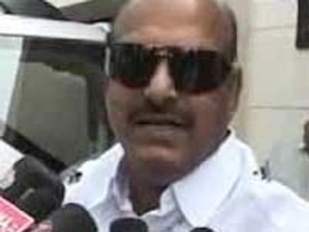 పోలవరం పాదయాత్ర మంచిదే కదా..: జగన్‌కు జేసి దివాకర్ మద్దతు