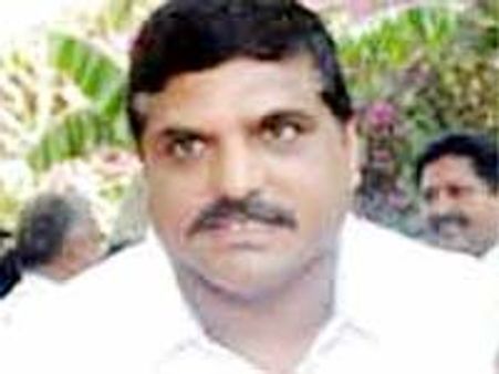జగన్‌తో నష్టపోయిన కాంగ్రెస్ చిరు రాకతో లాభపడుతుంది: మంత్రి బొత్స