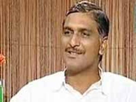 చిరు కాంగ్రెస్‌లో కలవటం వల్ల తెలంగాణకు లాభం: హరీష్‌రావు