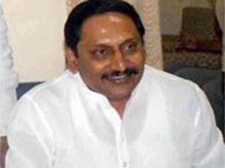 వైయస్ జగన్ కోటలో కిరణ్ పాగా, 11న కడపలో రచ్చబండ